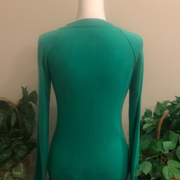 GAP Kelly Green Sweater - Picture 4 of 8